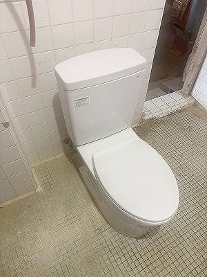 【宜野座村】トイレ便器の取り替え工事を行いました